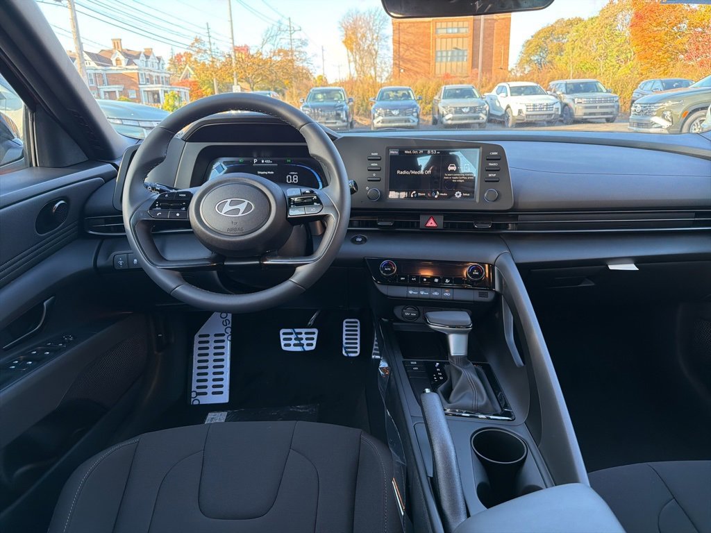 New 2026 Hyundai Elantra Sport image 17