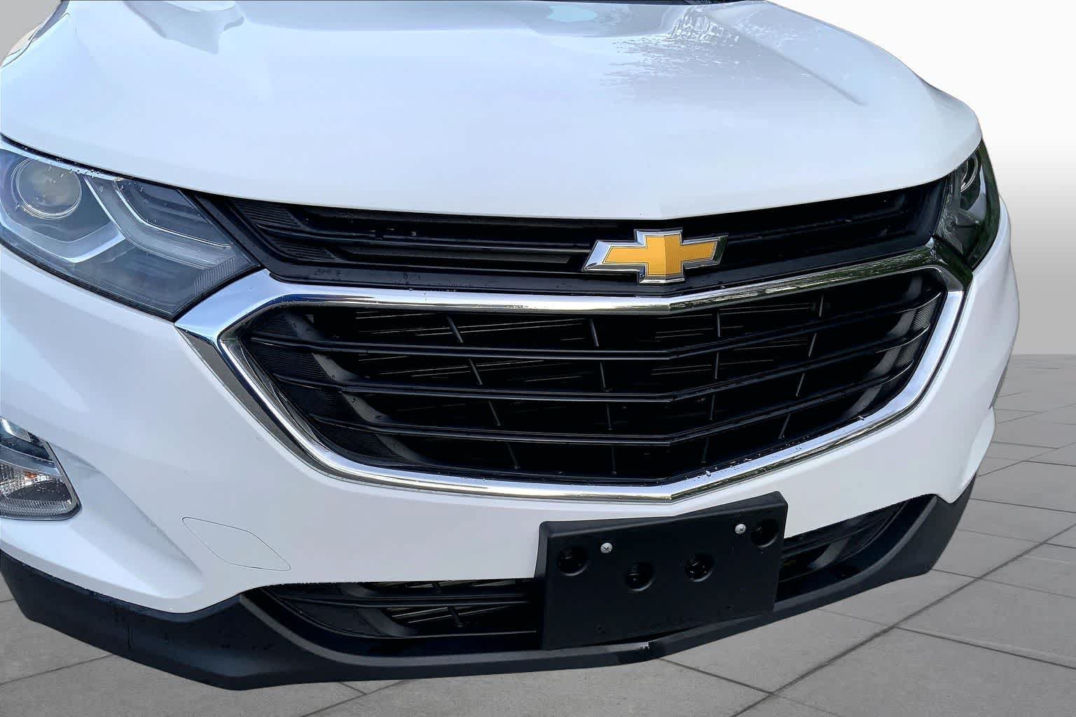Used 2020 Chevrolet Equinox LS AWD/4WD image 32