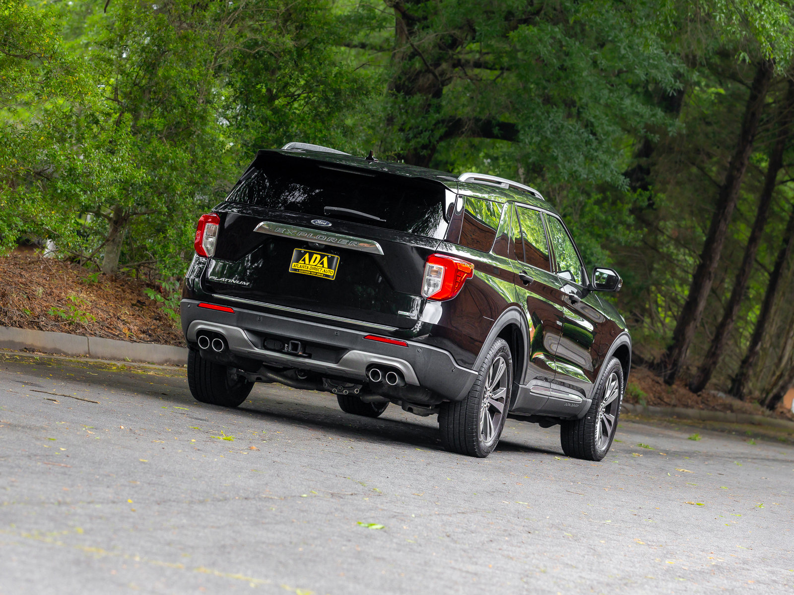 Used 2020 Ford Explorer Platinum w/ Premium Technology Package AWD/4WD image 46