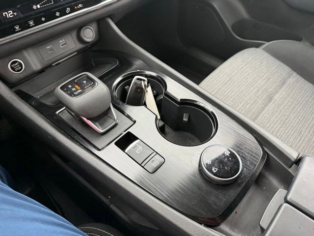 Used 2023 Nissan Rogue SV AWD/4WD image 33
