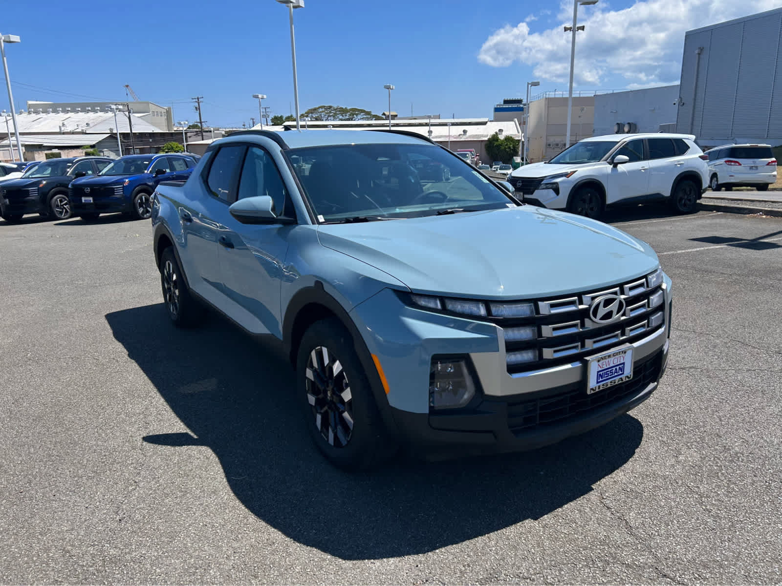 Used 2025 Hyundai Santa Cruz SEL FWD image 2