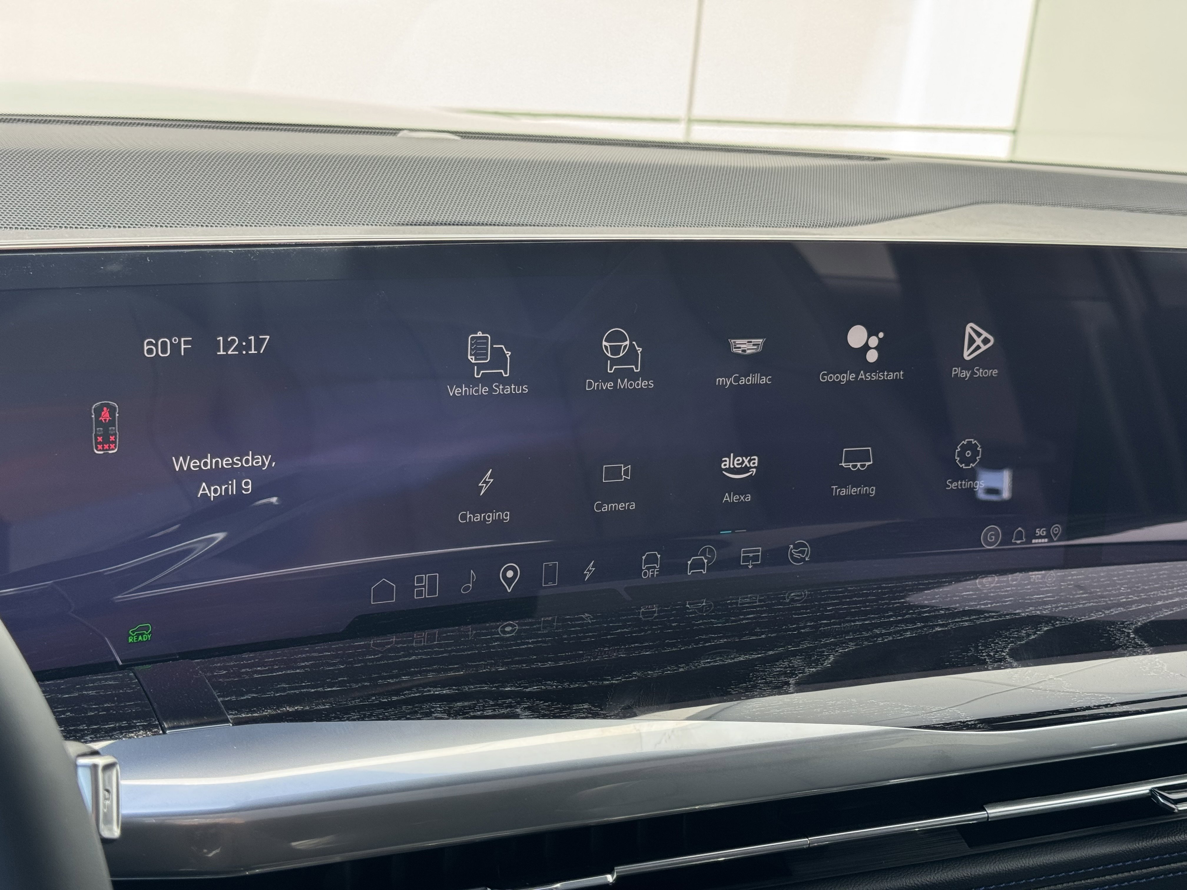 New 2025 Cadillac Escalade IQ Sport 1 w/ Smart Trailering package image 23