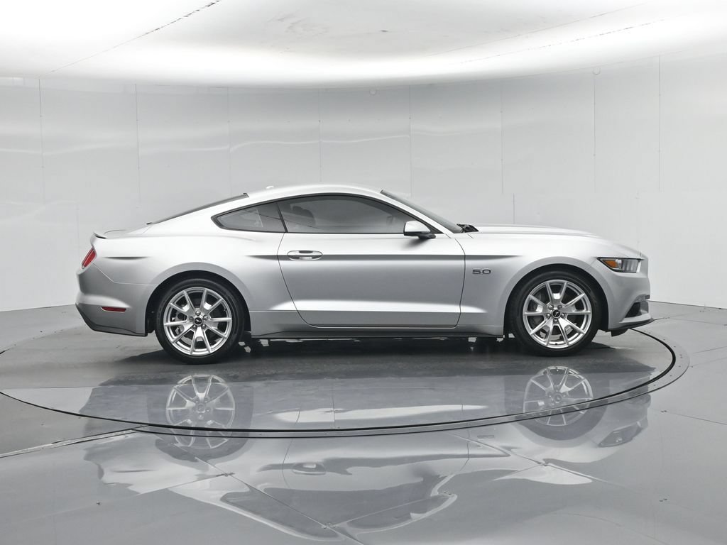 Used 2015 Ford Mustang GT Premium w/ Equipment Group 401A RWD image 28
