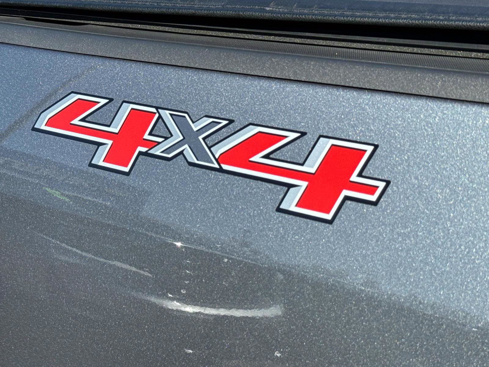 Used 2020 Chevrolet Colorado LT w/ LT Convenience Package image 6