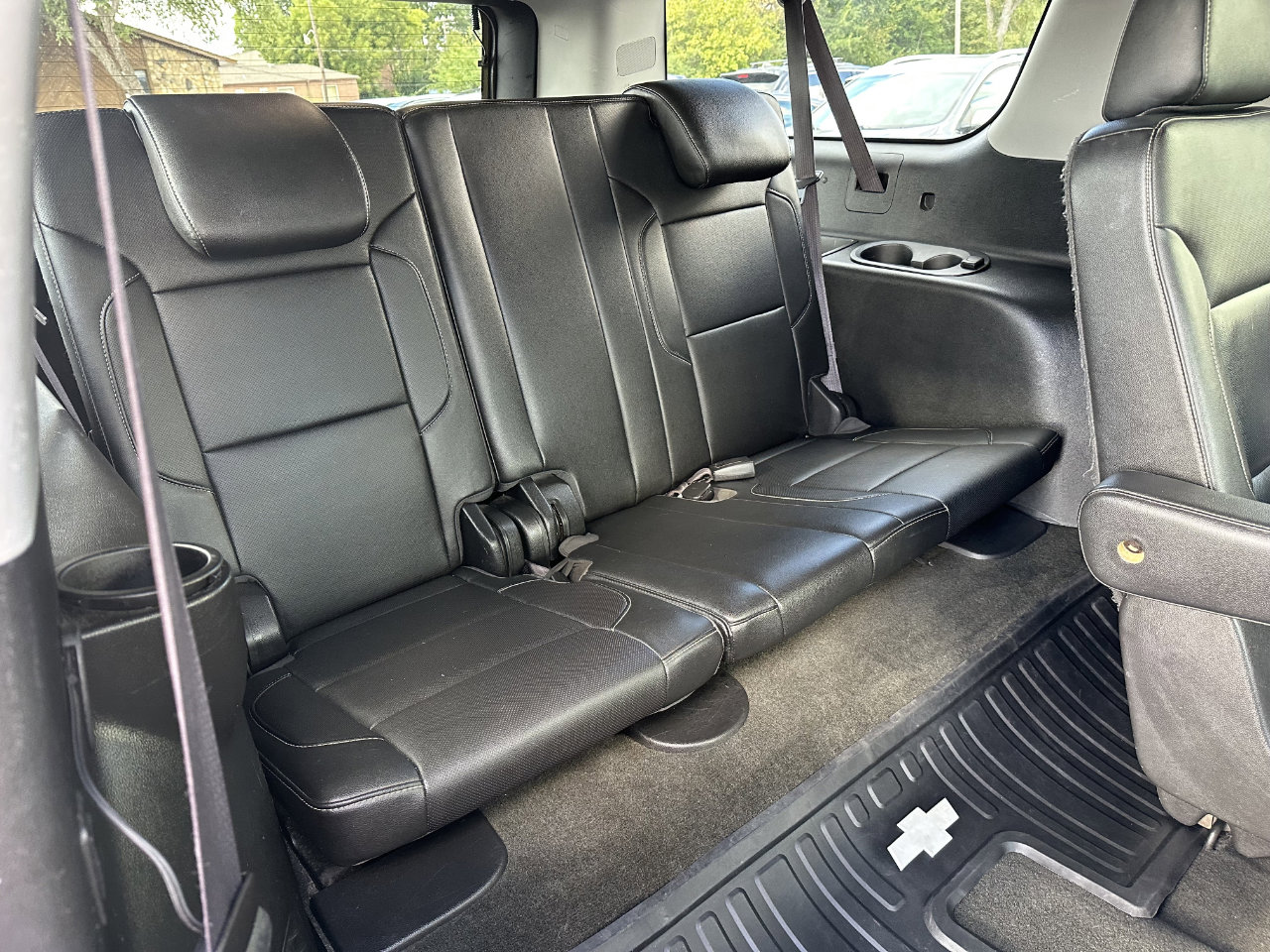 Used 2016 Chevrolet Suburban LTZ image 12