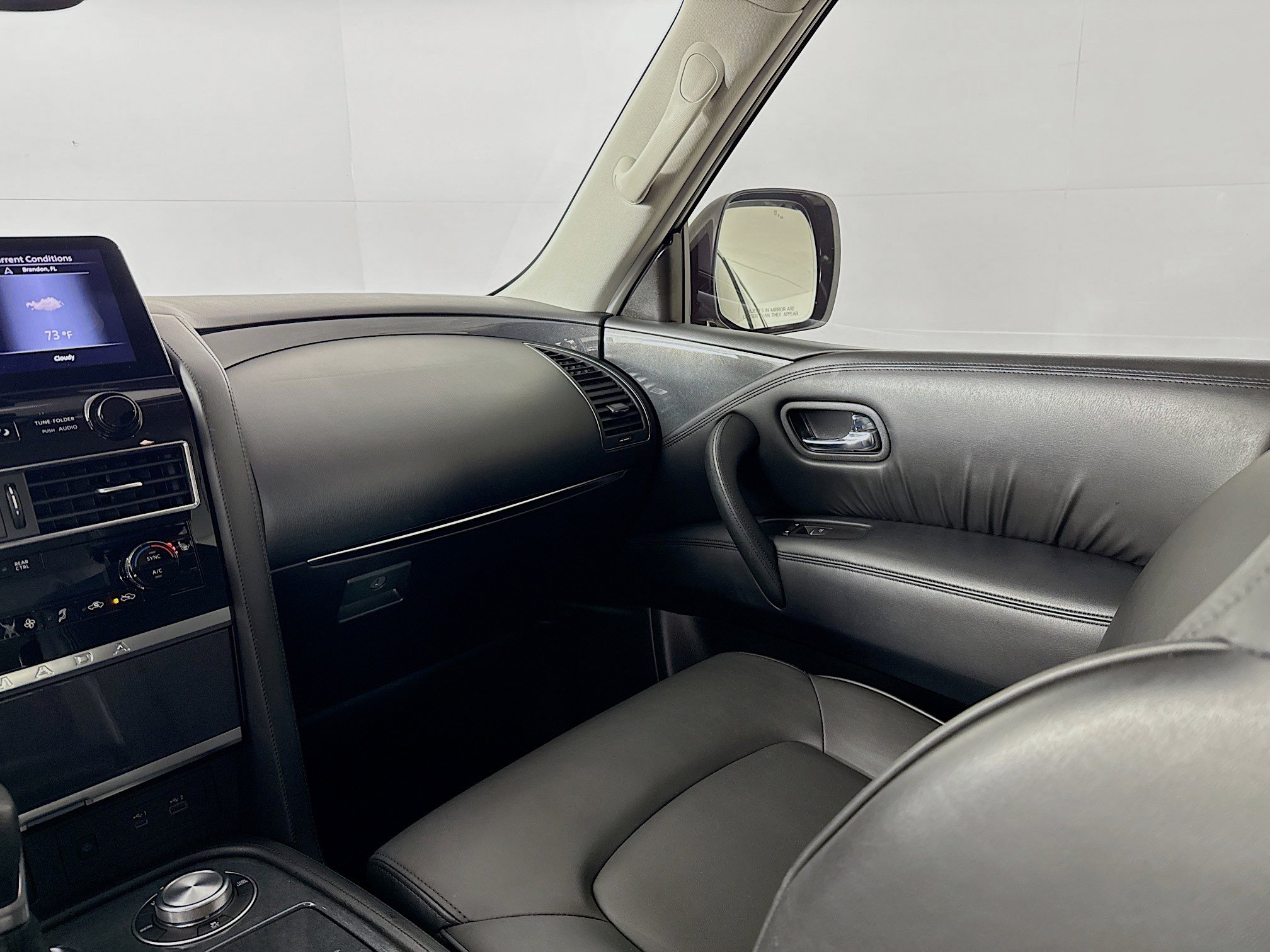 Used 2023 Nissan Armada SV w/ Cargo Package image 28