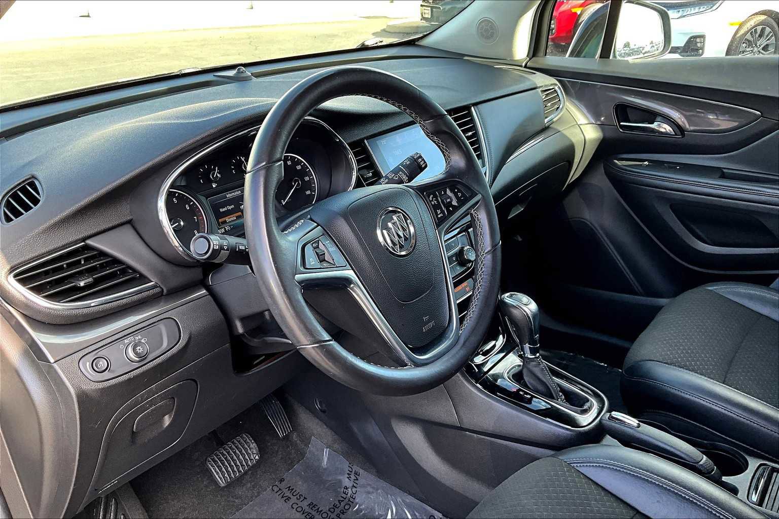 Used 2017 Buick Encore Preferred image 17