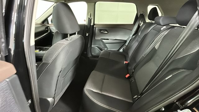 Used 2021 Nissan Rogue SV FWD image 27