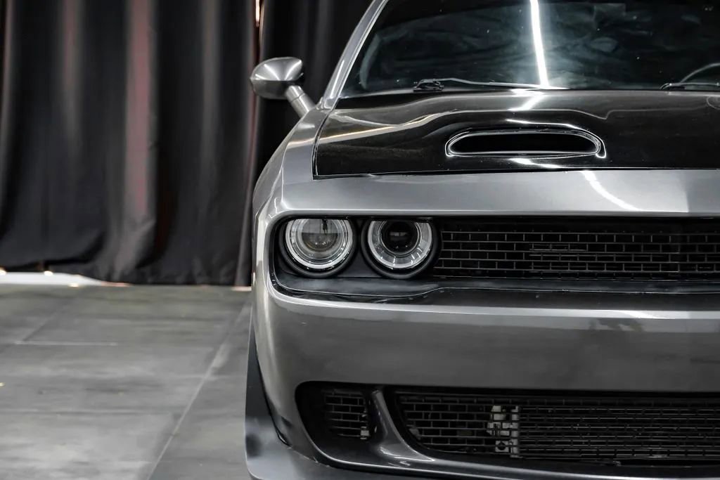 Used 2017 Dodge Challenger R/T RWD image 48