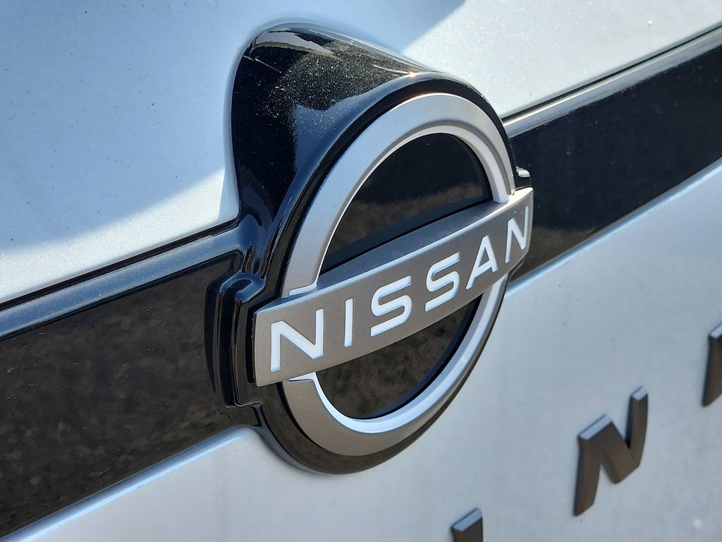New 2026 Nissan Pathfinder SV image 12