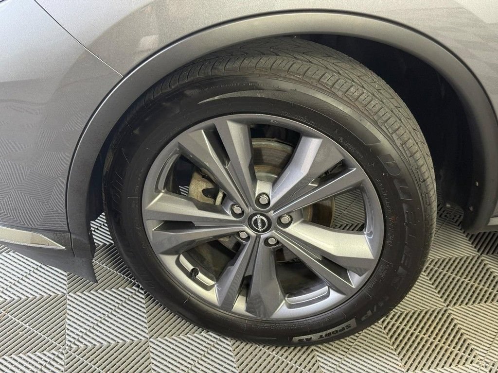 Used 2024 Nissan Murano Platinum AWD/4WD image 16