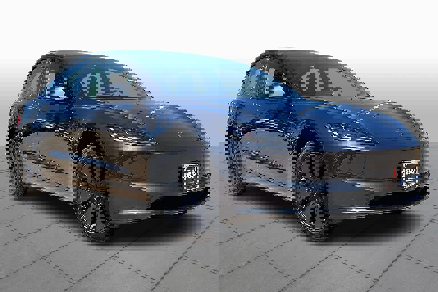 Used 2025 Tesla Model 3 Long Range image 2