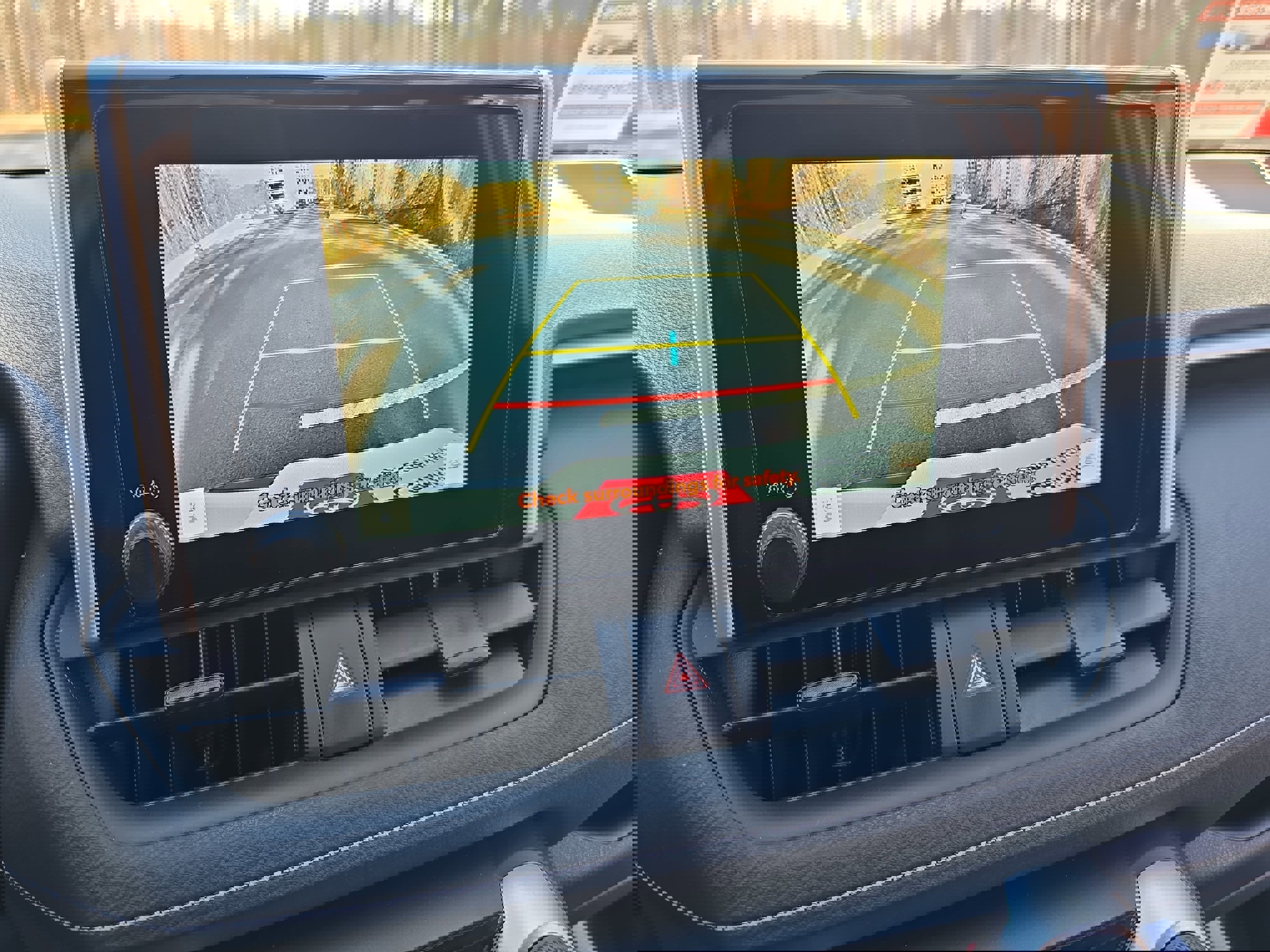 Used 2025 Toyota RAV4 XLE w/ Convenience Package image 24