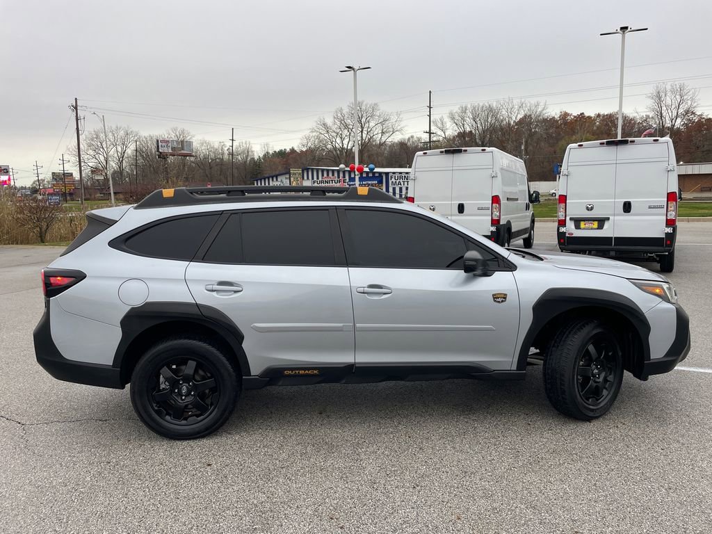 Used 2022 Subaru Outback Wilderness image 2