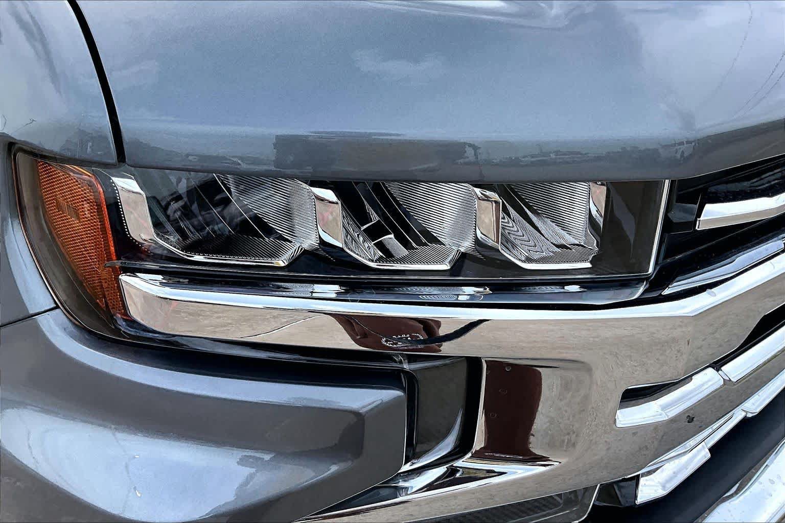 Used 2020 Chevrolet Silverado 1500 LTZ w/ LTZ Texas Edition RWD image 28