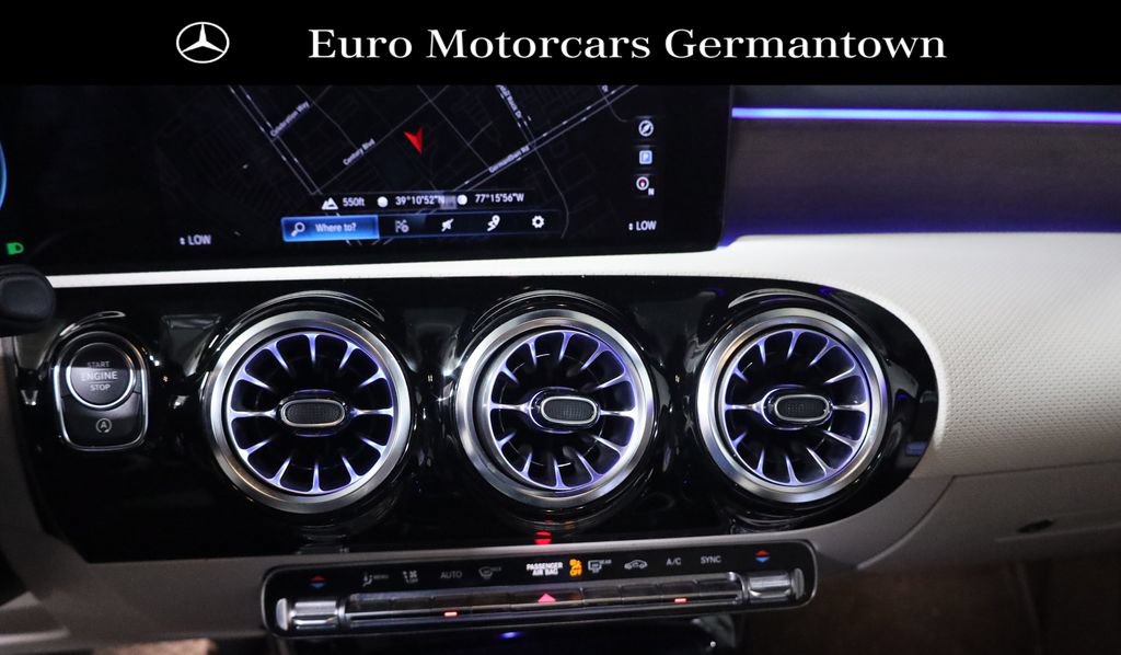 Used 2023 Mercedes-Benz CLA 250 4MATIC image 35