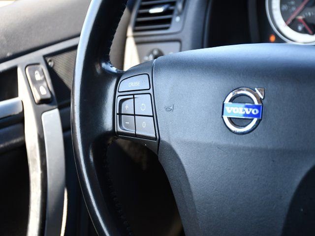 Used 2012 Volvo C70 T5 image 22