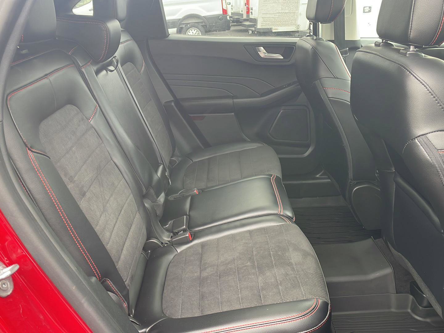 Used 2022 Ford Escape SEL w/ SEL Stealth AWD Package image 29