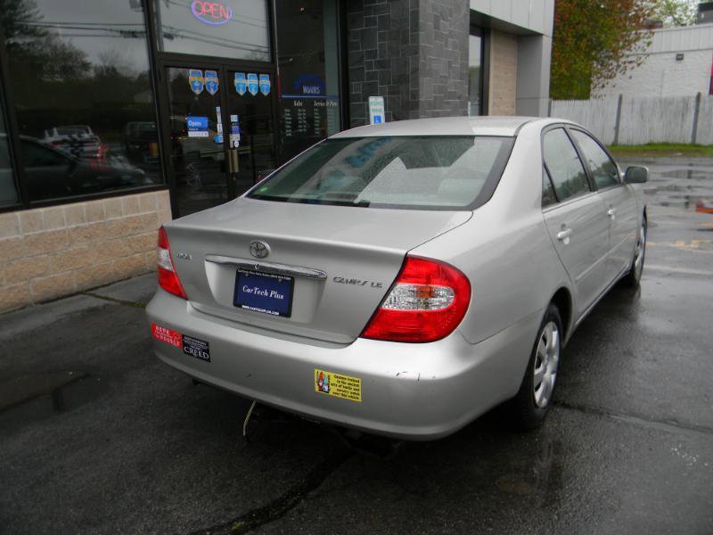 Used 2004 Toyota Camry LE FWD image 6