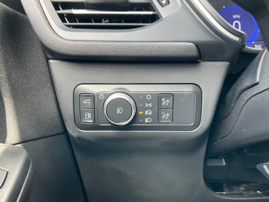 Used 2022 Ford Escape SEL w/ Technology Package image 49