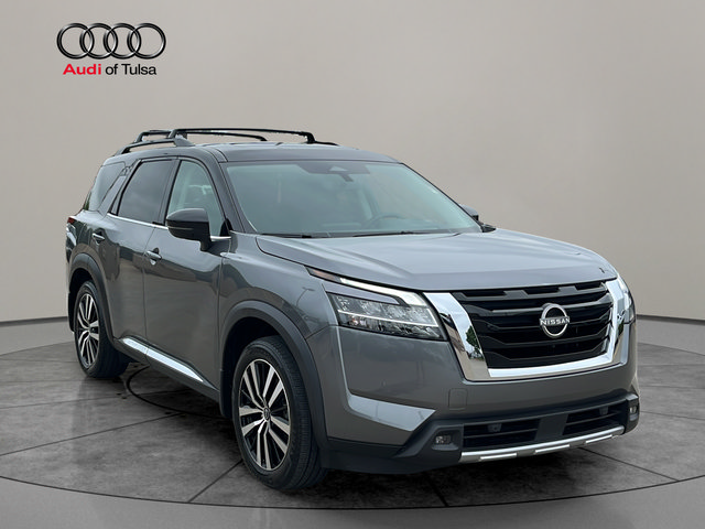Used 2023 Nissan Pathfinder Platinum w/ Cargo Package AWD/4WD image 1