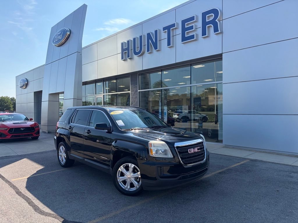 Used 2017 GMC Terrain SLE AWD/4WD image 1