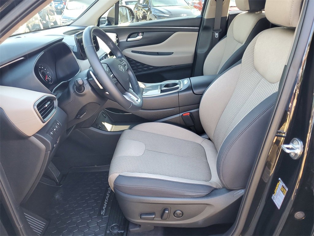 Certified 2023 Hyundai Santa Fe SEL w/ Winter Weather Package image 17