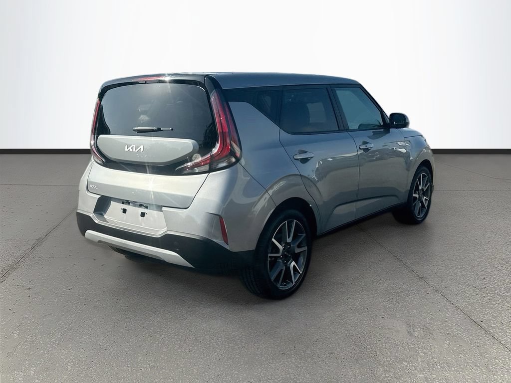 Certified 2024 Kia Soul EX w/ Option Group 015 FWD image 7
