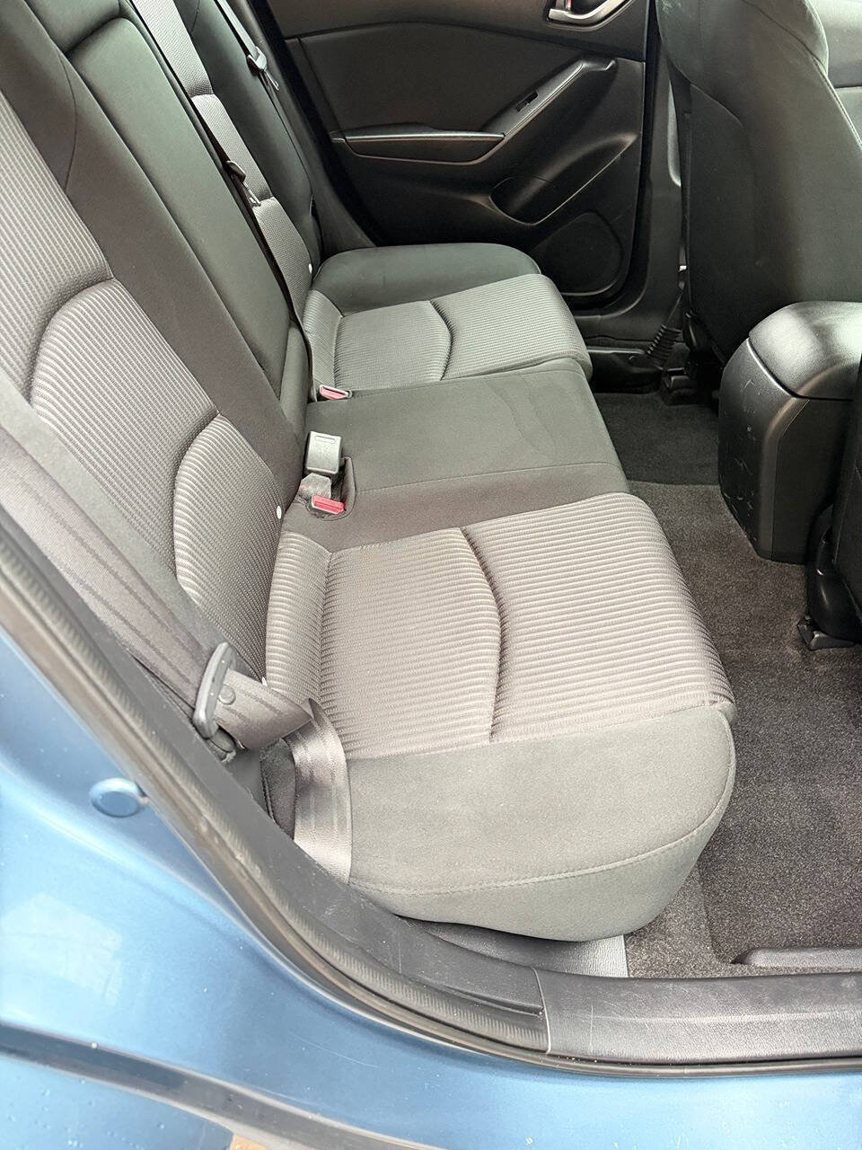 Used 2016 MAZDA MAZDA3 i Touring FWD image 36