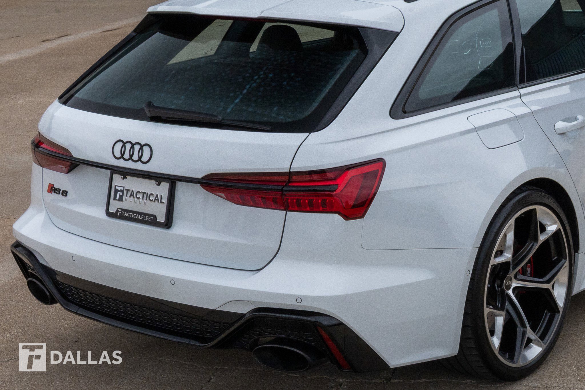 Used 2025 Audi RS 6 performance image 16