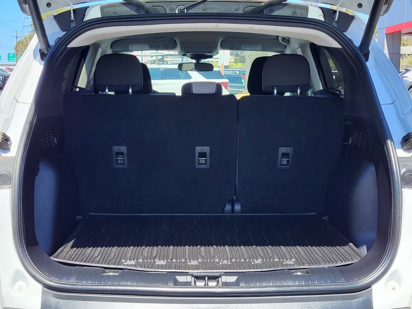 Certified 2022 Ford Escape SE w/ SE Sport Appearance Package image 30