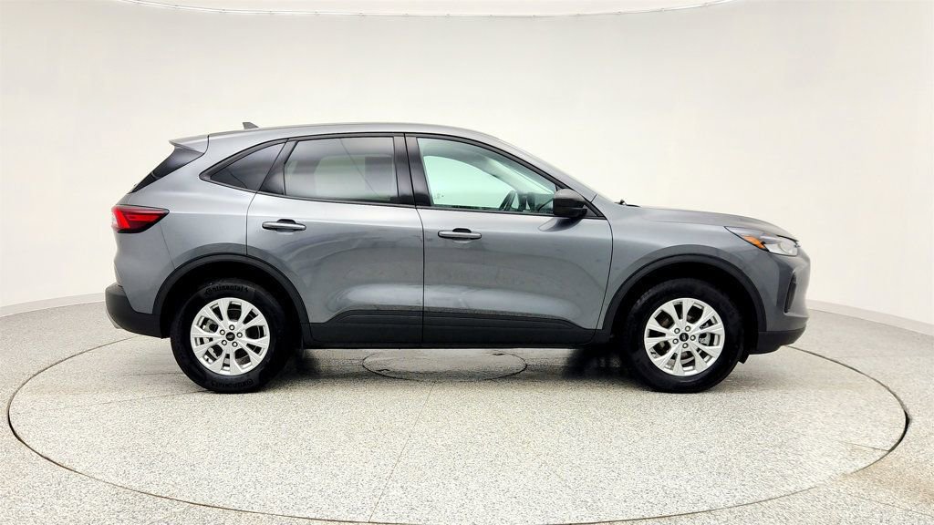 Used 2025 Ford Escape Active image 4