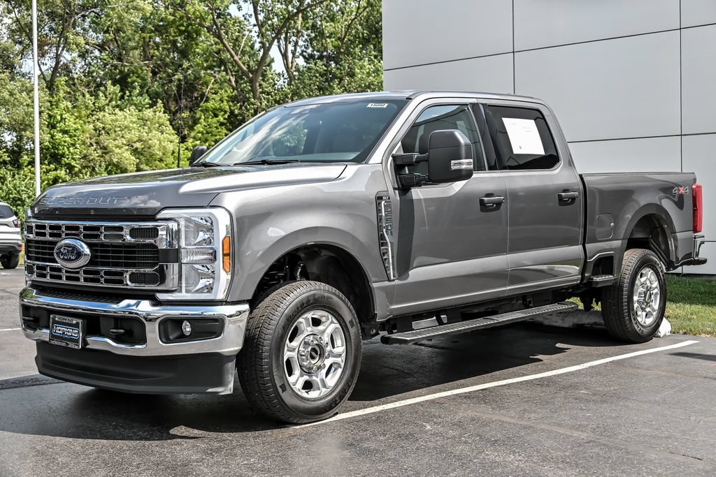 Certified 2025 Ford F250 XLT AWD/4WD image 5