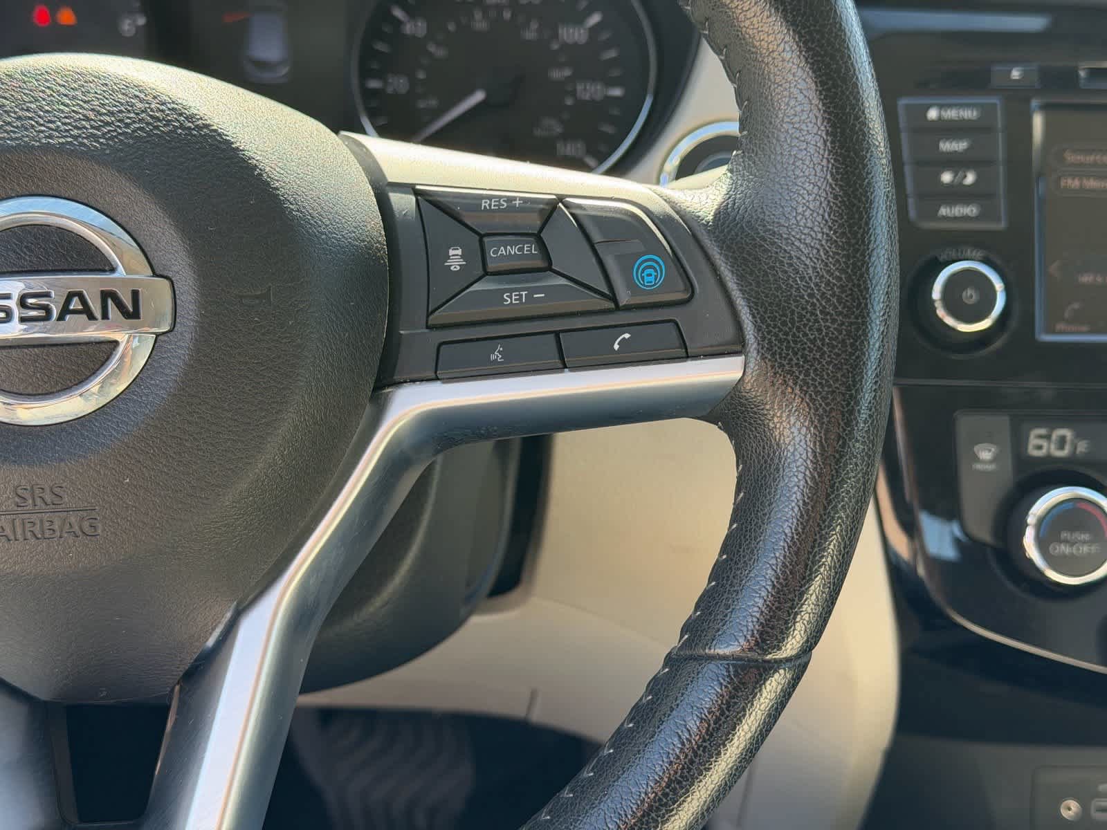 Certified 2022 Nissan Rogue Sport SL FWD image 20