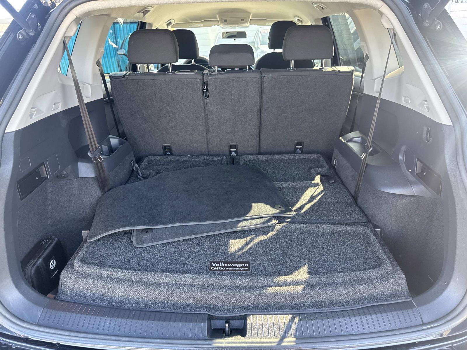 Used 2019 Volkswagen Tiguan S FWD image 5