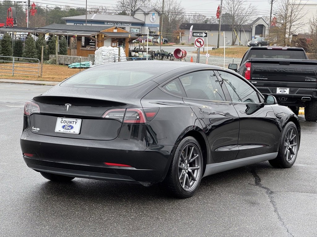 Used 2019 Tesla Model 3 Performance image 22