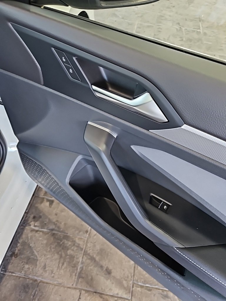 New 2026 Volkswagen Jetta SE image 12