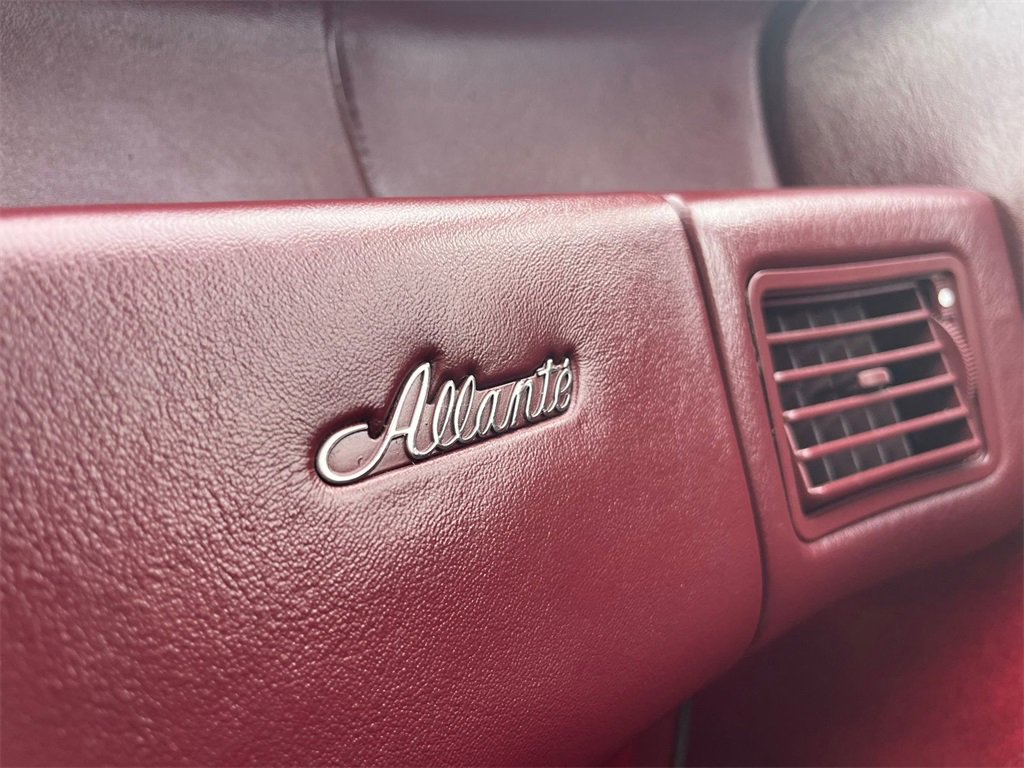 Used 1987 Cadillac Allante Allante image 8