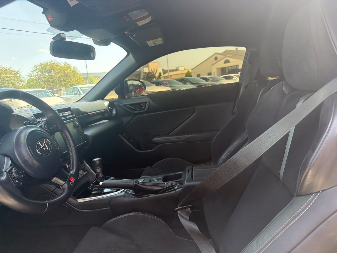 Used 2023 Toyota GR86 Premium RWD image 8