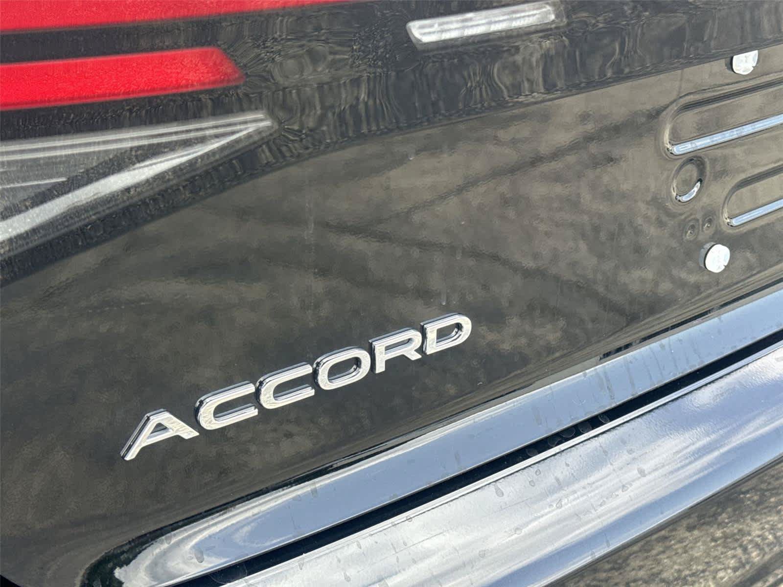 Used 2025 Honda Accord EX-L image 11