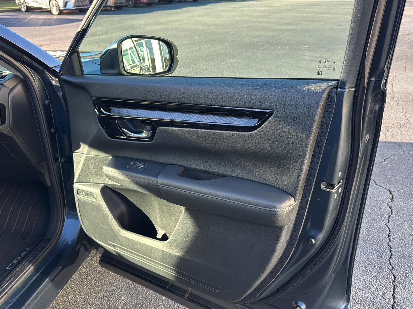 Used 2023 Honda CR-V EX-L image 12