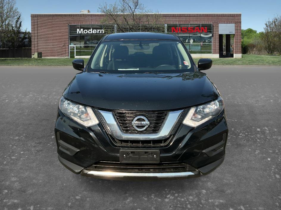 Used 2017 Nissan Rogue S AWD/4WD image 6