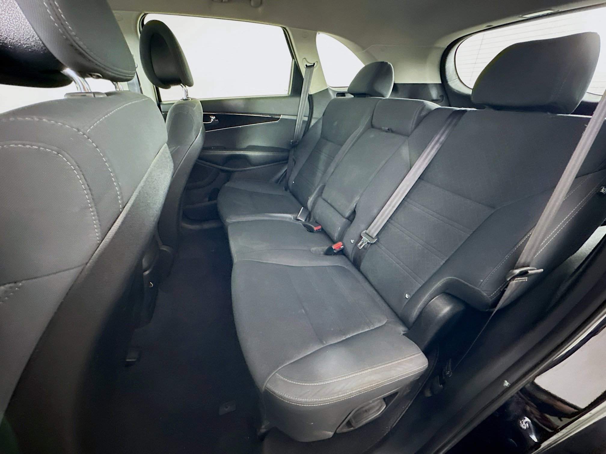 Used 2016 Kia Sorento L FWD image 24