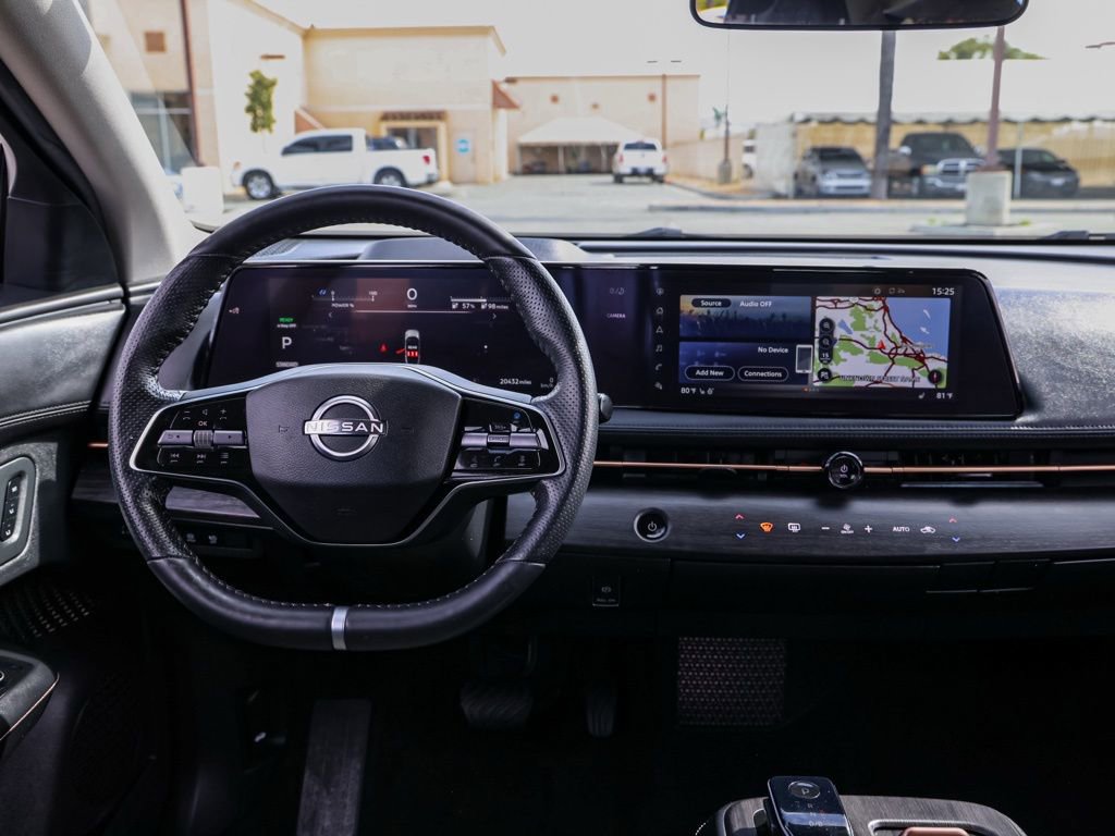 Used 2023 Nissan Ariya FWD image 22
