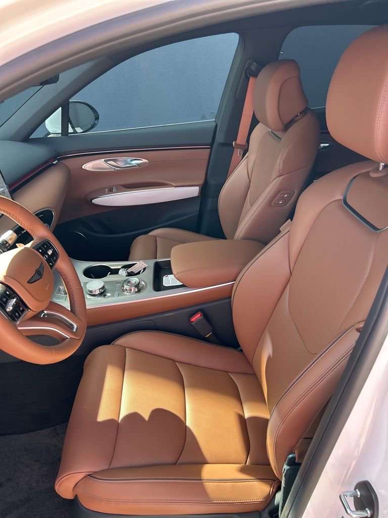 New 2026 Genesis GV70 2.5T Advanced AWD/4WD image 7