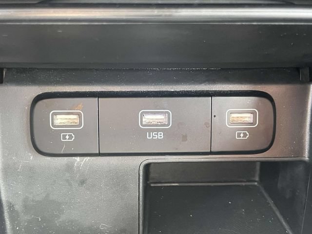 Used 2021 Kia Sorento S FWD image 38