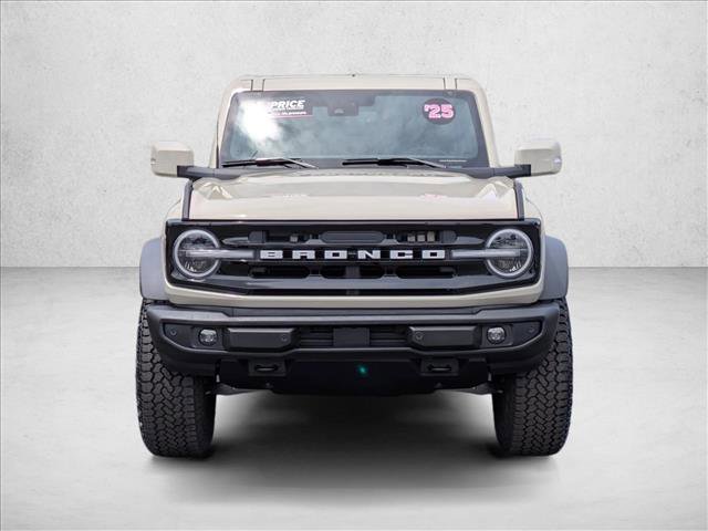 Used 2025 Ford Bronco Outer Banks w/ Sasquatch Package AWD/4WD image 6