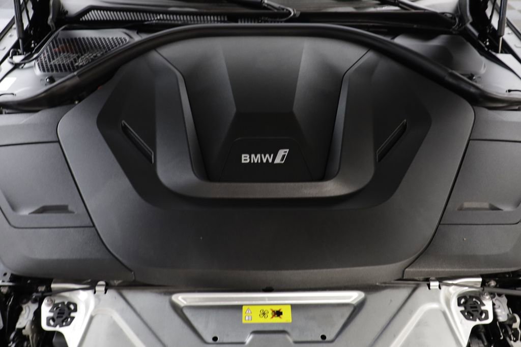 Certified 2025 BMW i4 xDrive40i image 23