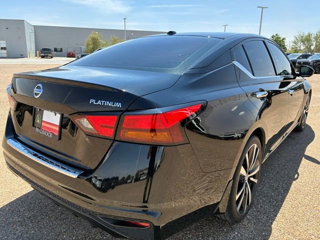 Certified 2019 Nissan Altima 2.5 Platinum FWD image 6
