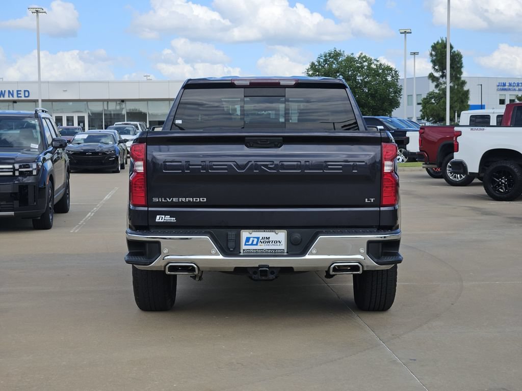 Used 2022 Chevrolet Silverado 1500 LT w/ Z71 Off-Road Package AWD/4WD image 8